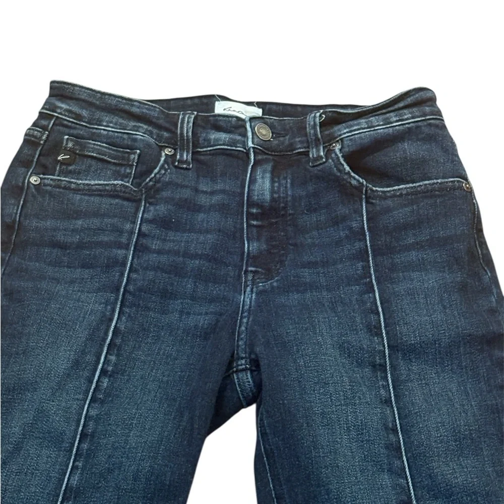 KanCan Juniors Blue Straight Leg Jeans Distressed Classic Style Size 9/28